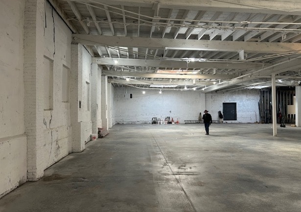 171 Monroe St, Passaic, NJ for lease - Interior Photo - Image 1 of 8