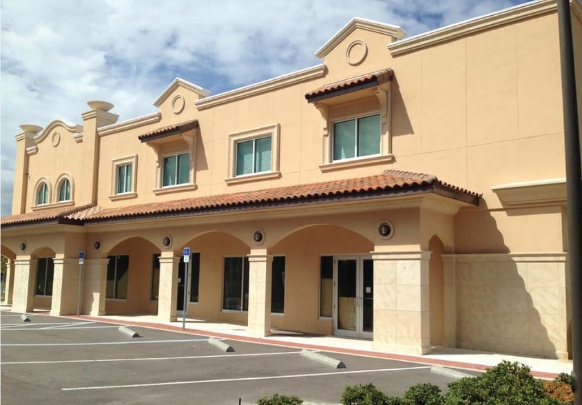 1130 Cleveland St, Clearwater, FL for lease - Building Photo - Image 3 of 8