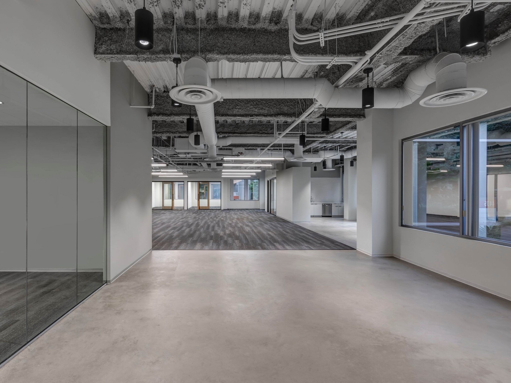 4435 Eastgate Mall, San Diego, CA for lease Interior Photo- Image 1 of 12