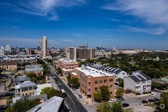 1050 E 11th St, Austin, TX - AERIAL map view