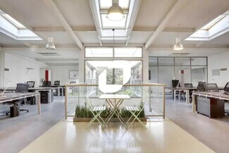 Plus de détails pour Bureau à louer