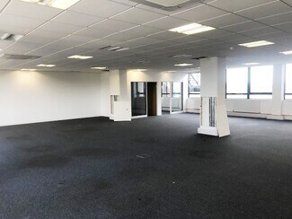 Plus de détails pour Market Street, Huddersfield - Bureau, Commerce de détail à louer