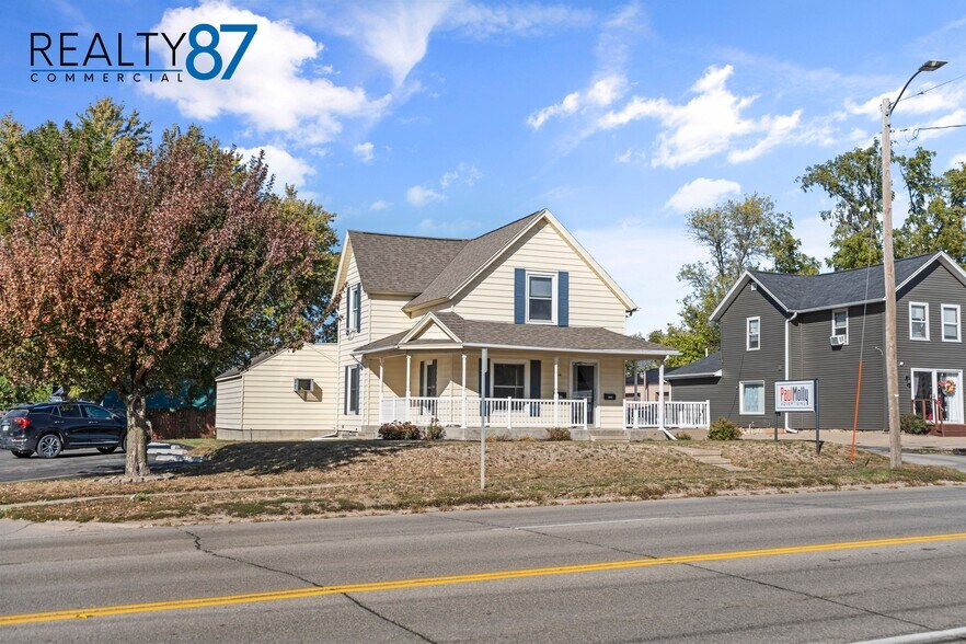 448 7th Ave, Marion, IA à vendre - Photo du bâtiment - Image 2 de 29