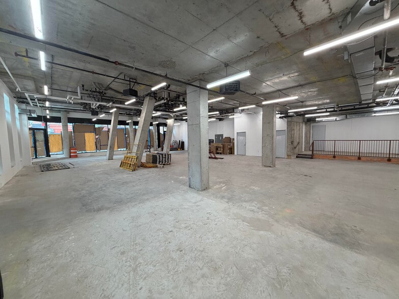 2460 Frederick Douglass Blvd, New York, NY for lease - Building Photo - Image 2 of 4