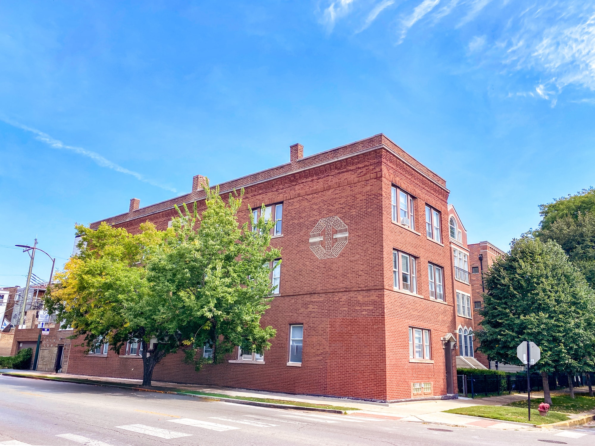 1956 W Fletcher St, Chicago, IL for sale Primary Photo- Image 1 of 7