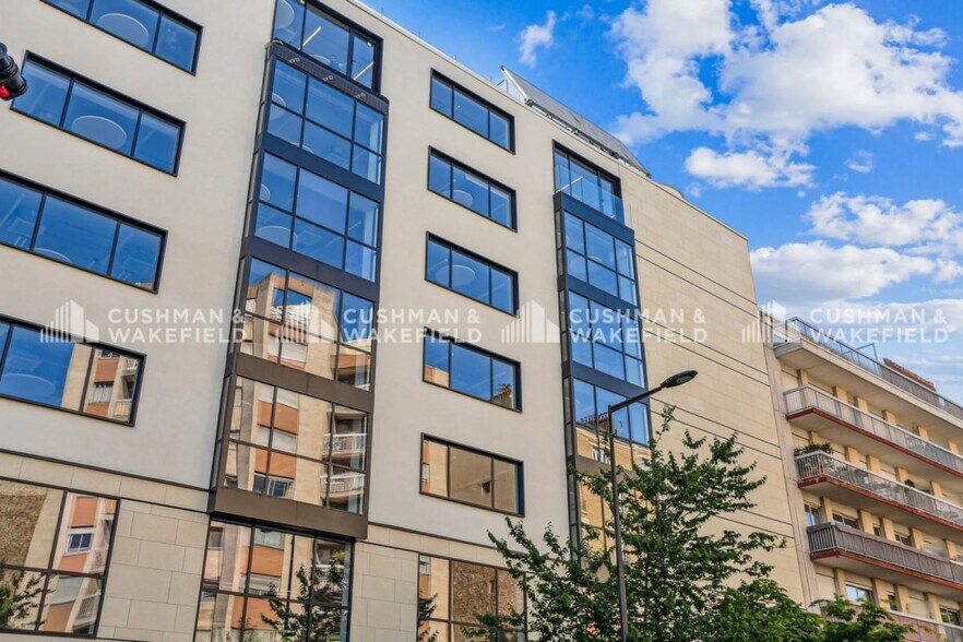 Bureau dans Boulogne-Billancourt à louer - Photo du bâtiment - Image 2 de 18