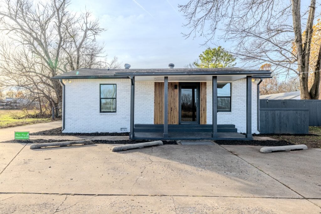 8560 E 131st St S, Bixby, OK for sale Primary Photo- Image 1 of 42