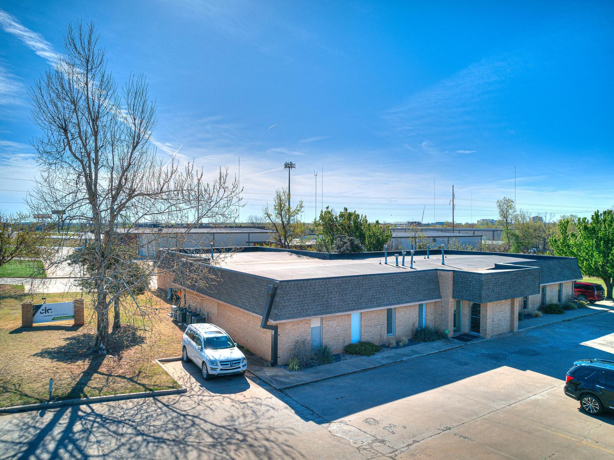 324 W Hefner Rd, Oklahoma City, OK for sale Building Photo- Image 1 of 1