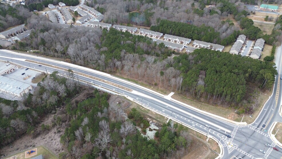 Sigman Rd, Conyers, GA à vendre - Photo du bâtiment - Image 2 de 10