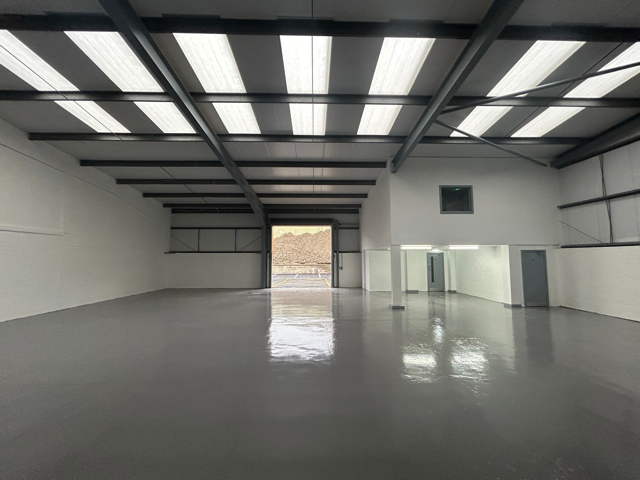 Park Farm Rd, Folkestone for lease Interior Photo- Image 1 of 7