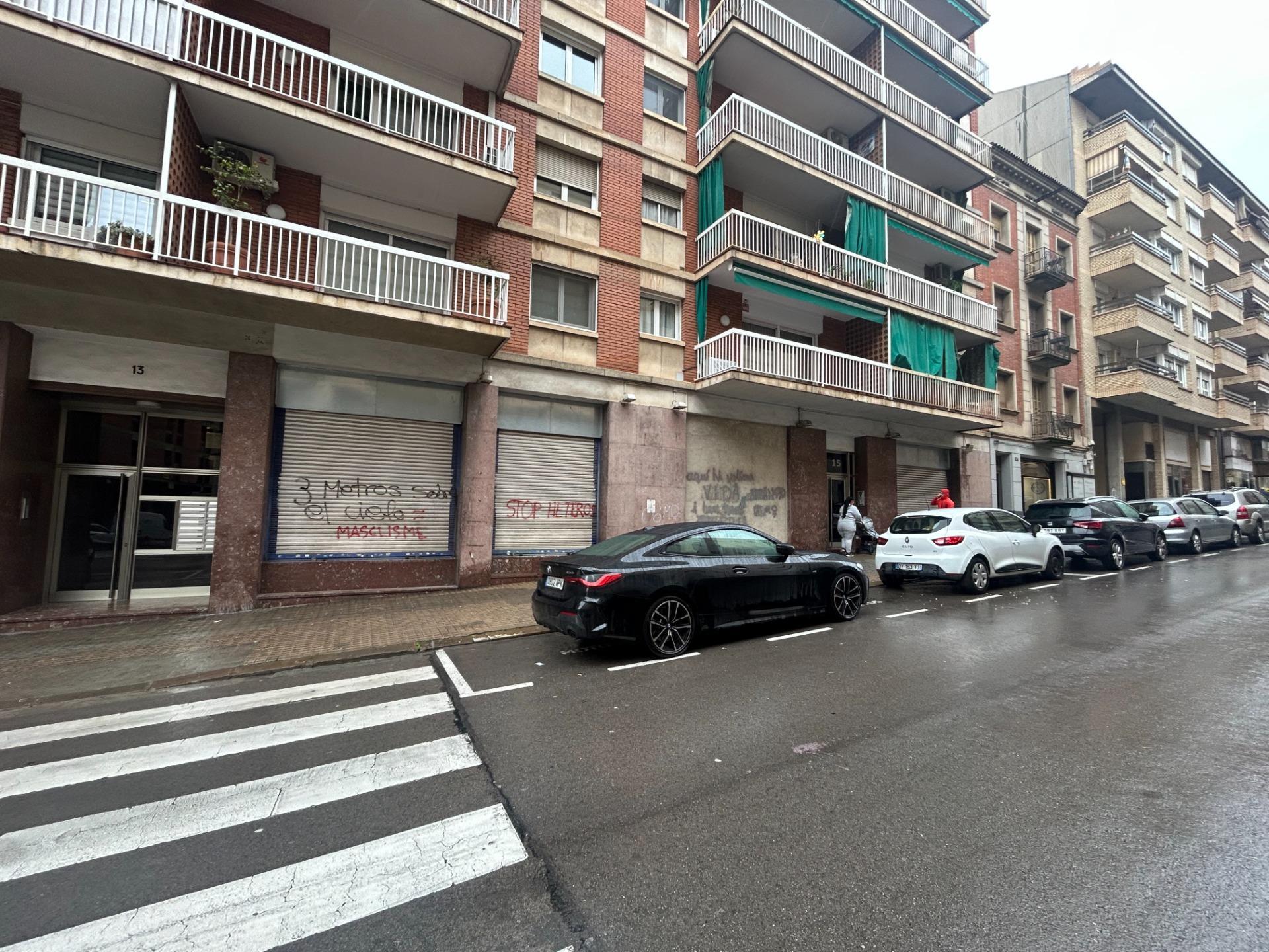 Immeuble residentiel dans Manresa, Barcelona à vendre Photo du bâtiment- Image 1 de 3