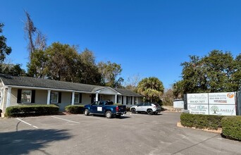 1963 S 8th St, Fernandina Beach, FL à louer Photo du bâtiment- Image 2 de 16