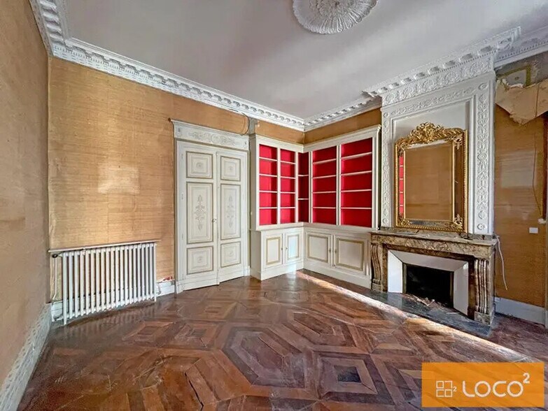 1 Place De La Bourse, Toulouse for lease - Building Photo - Image 2 of 7