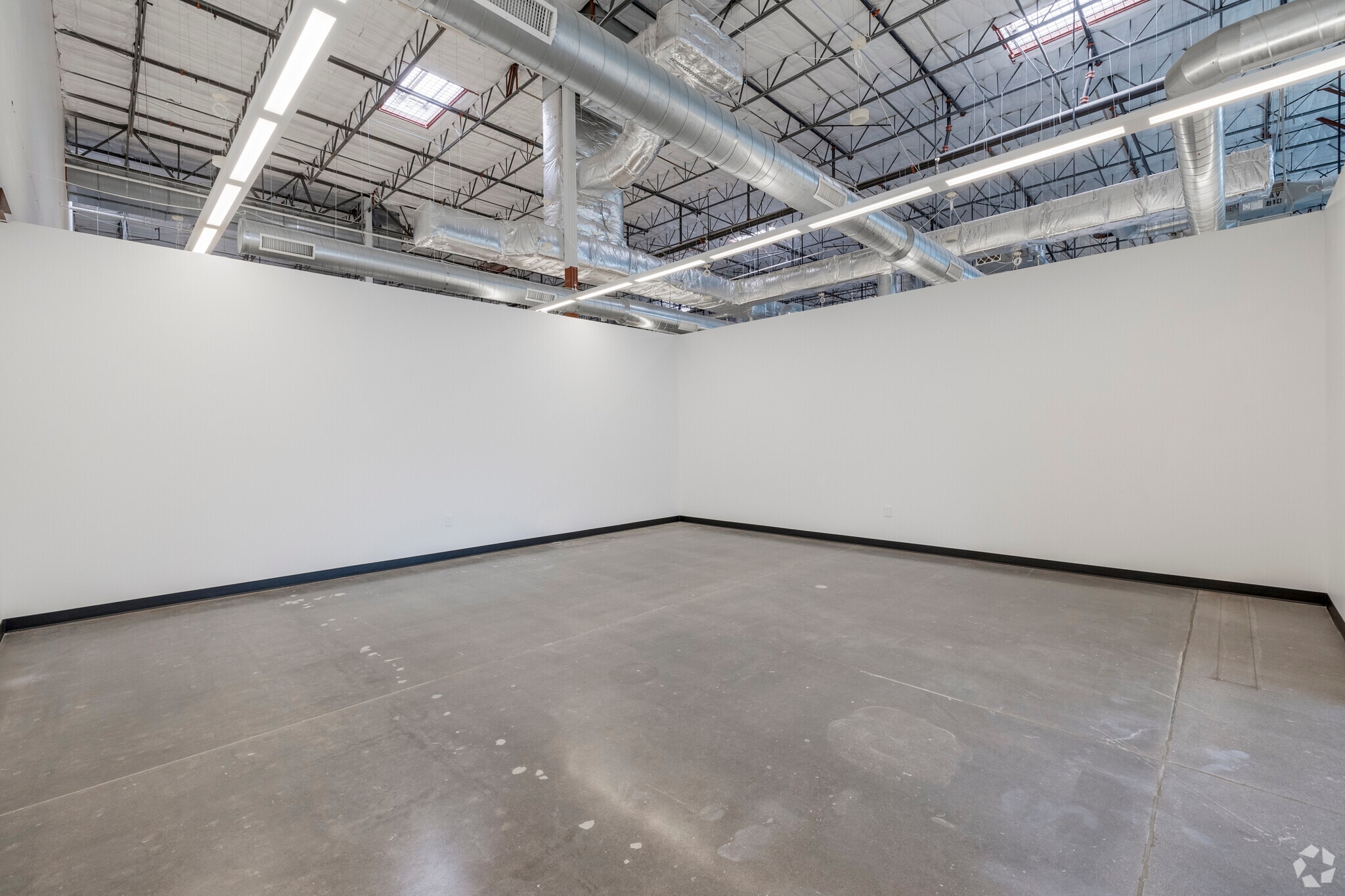 4750 S 44th Pl, Phoenix, AZ à louer Photo intérieure- Image 1 de 1