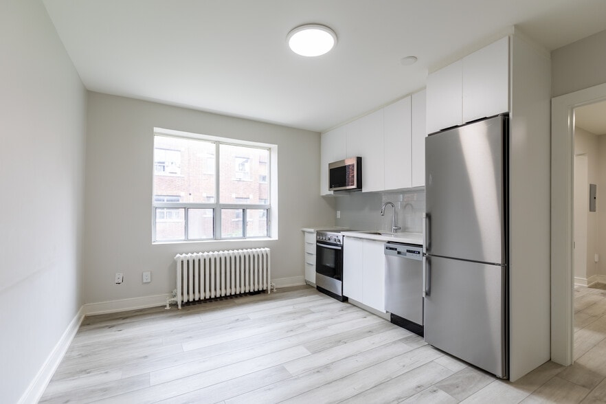 231 Vaughan Rd, Toronto, ON à vendre - Numérisation 3D de Matterport - Image 3 de 25