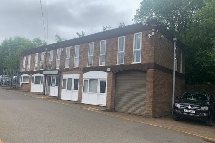 110 Richborough Dr, Dudley for lease - Primary Photo - Image 1 of 1