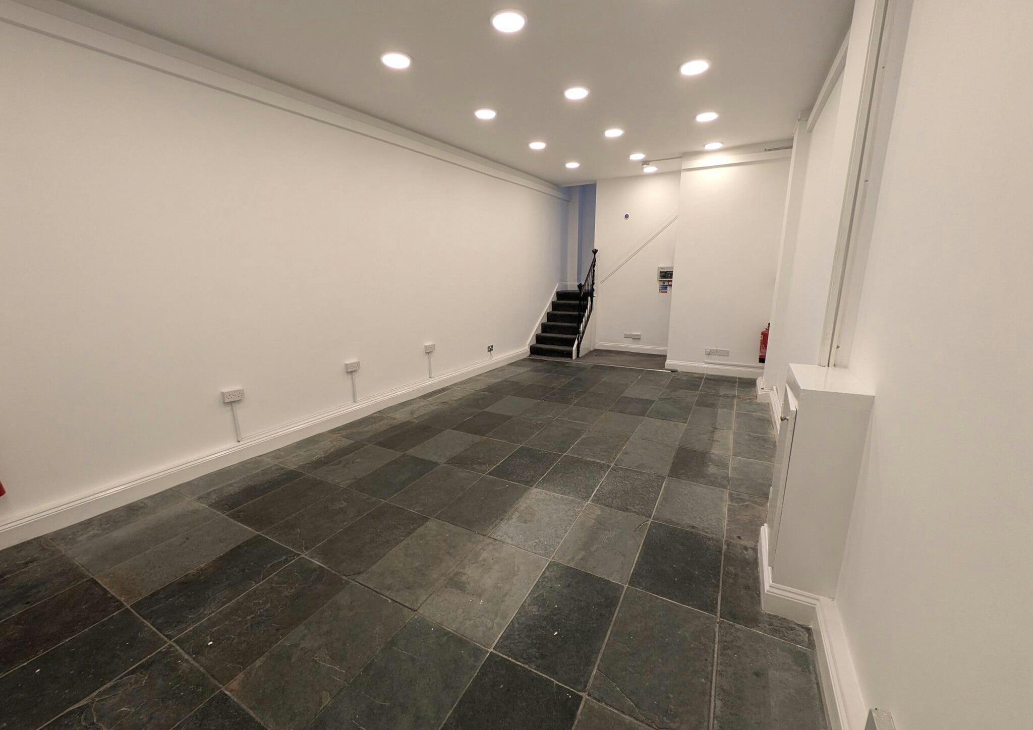 25 Chapel St, Guildford for lease Interior Photo- Image 1 of 3