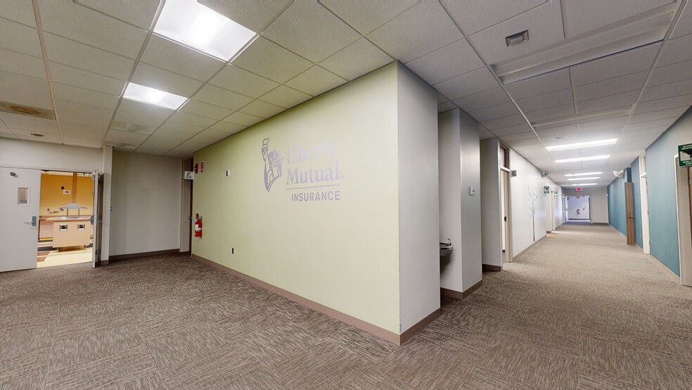 2501 Wilmington Rd, New Castle, PA for sale - Matterport 3D Scan - Image 2 of 30