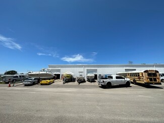 Plus de détails pour 5170-5178 52nd St, Clearwater, FL - Industriel à louer