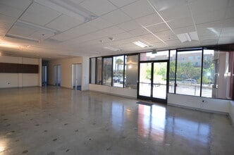 9255-9275 Corbin Ave, Northridge, CA for lease Interior Photo- Image 2 of 10