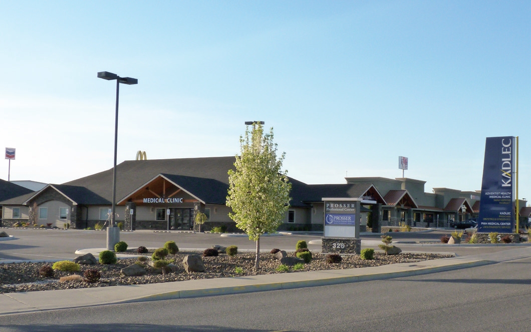 Office in Prosser, WA for sale Primary Photo- Image 1 of 1