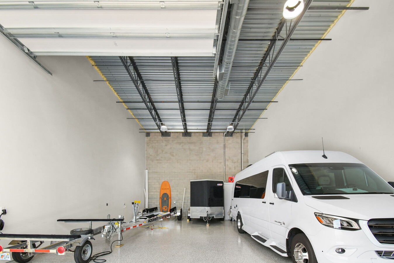 861 NE Industrial Blvd, Jensen Beach, FL 34957 - Unité 14 - - Photo intérieure - Image 2 of 7