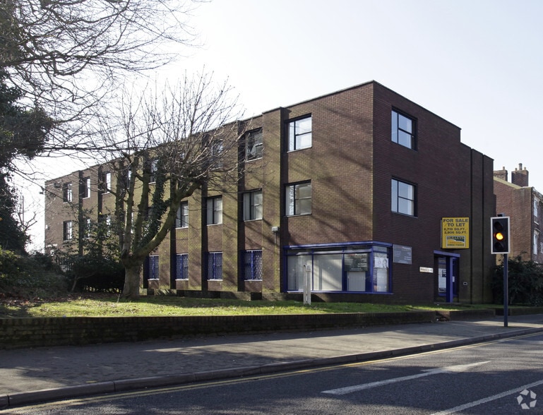 2 Wellington Rd, Bilston à louer - Photo du bâtiment - Image 2 de 4