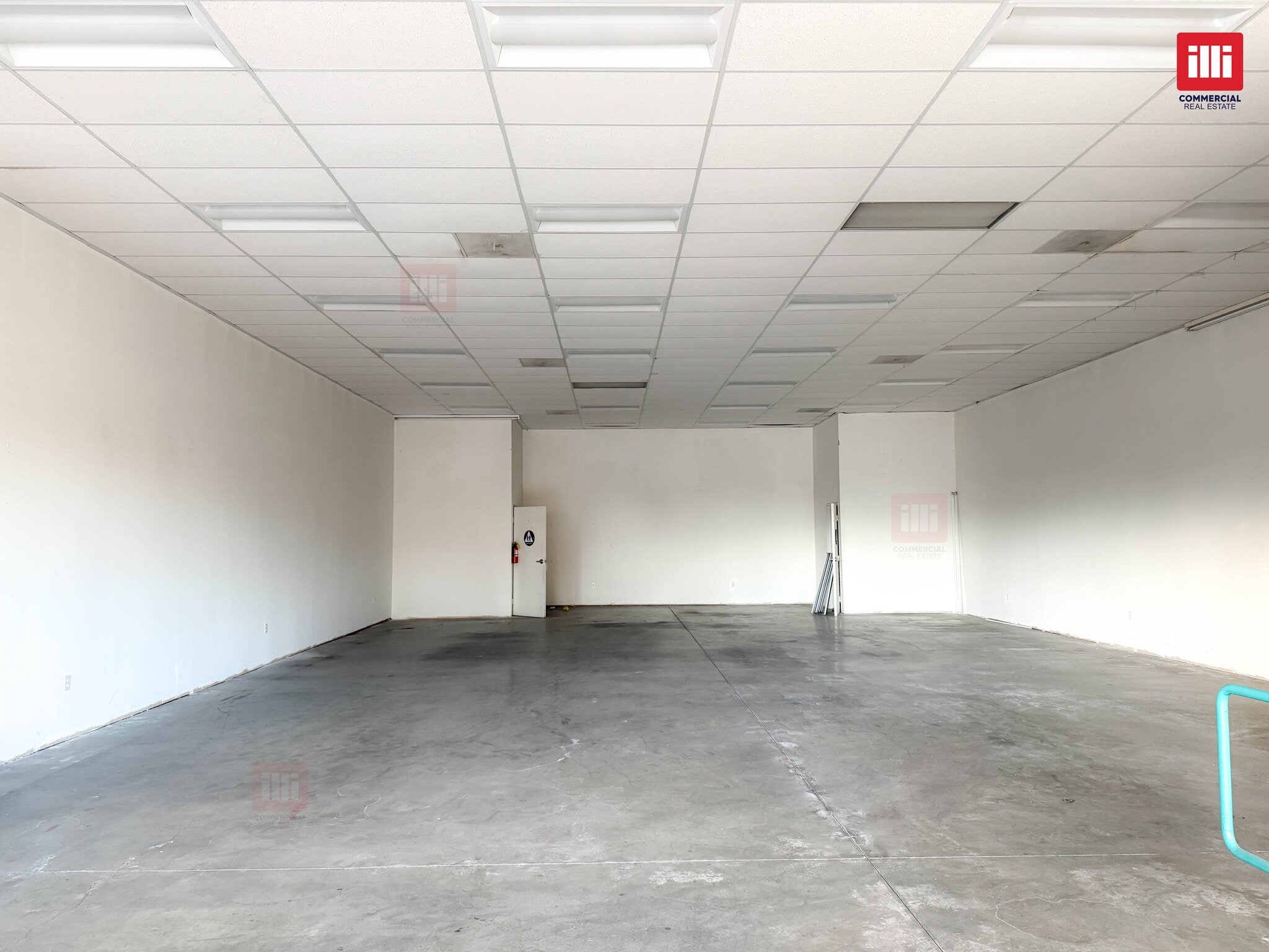 9050-9070 Van Nuys Blvd, Panorama City, CA à louer Photo intérieure- Image 1 de 5