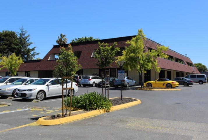 2483 Old Middlefield Way, Mountain View, CA for lease - Building Photo - Image 2 of 9