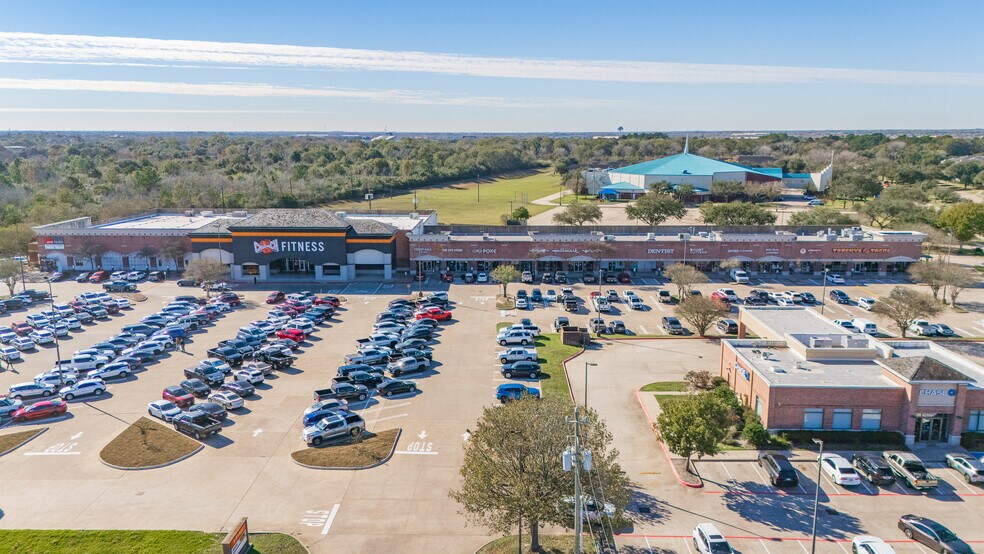 2720-2850 E Broadway St, Pearland, TX à louer - Photo du bâtiment - Image 3 de 10
