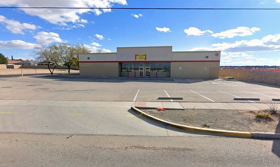 12020 Montana Ave, El Paso, TX à vendre - Photo principale - Image 1 de 1