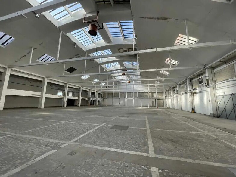 Commerce de détail dans La Courneuve à louer - Photo intérieure - Image 3 de 11