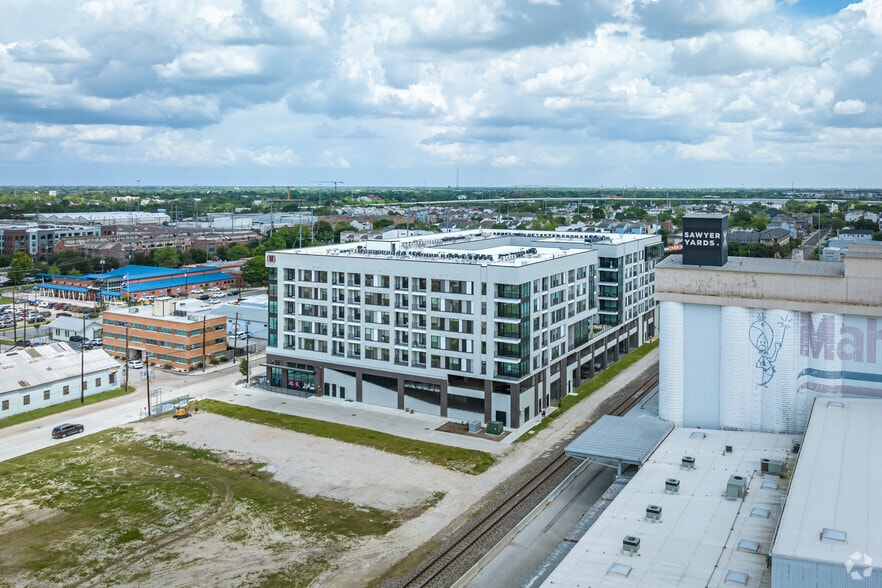 2305 Summer St, Houston, TX for lease - Aerial - Image 3 of 5