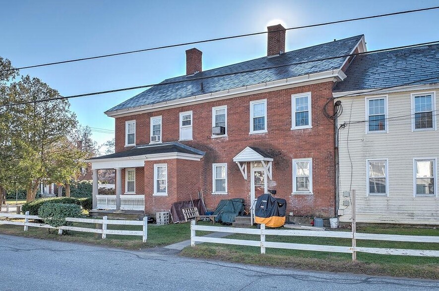 132-134 Washington St, Keene, NH for sale - Building Photo - Image 3 of 6