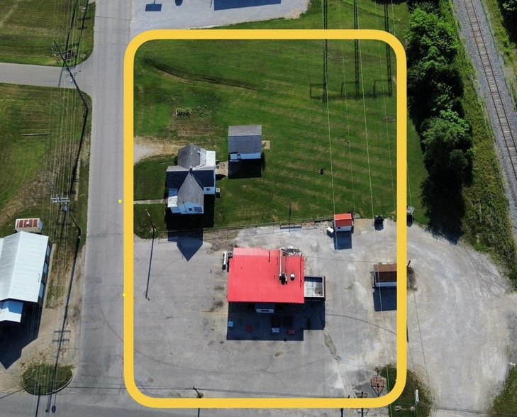 2002 15th St, Lawrenceville, IL for sale - Aerial - Image 3 of 3