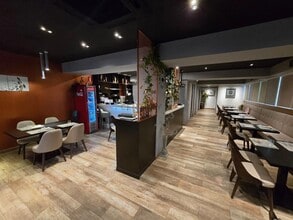 Commerce de détail dans Barcelone, Barcelona à louer Photo intérieure- Image 2 de 12