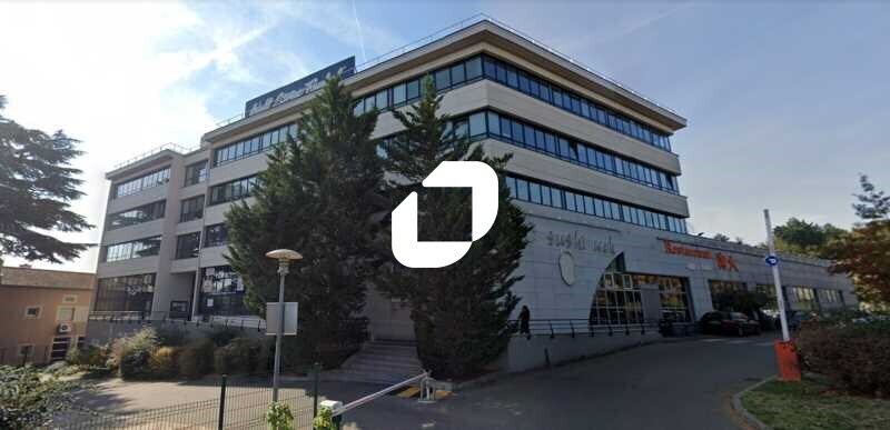 Chemin Jean-Marie Vianney, Écully for lease Building Photo- Image 1 of 14