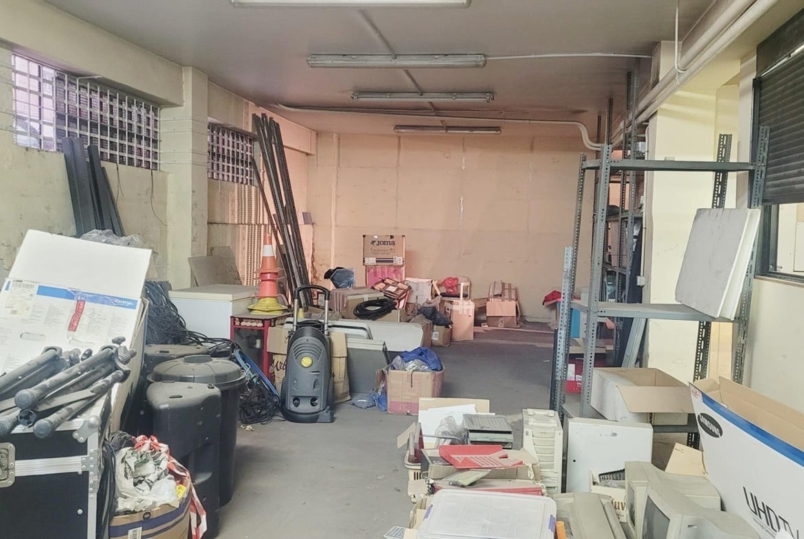 Multifamily in Madrid, Madrid for sale Interior Photo- Image 1 of 2