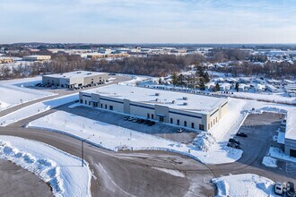 N171 W21860 Caymus Ct, Jackson, WI - Aérien  Vue de la carte