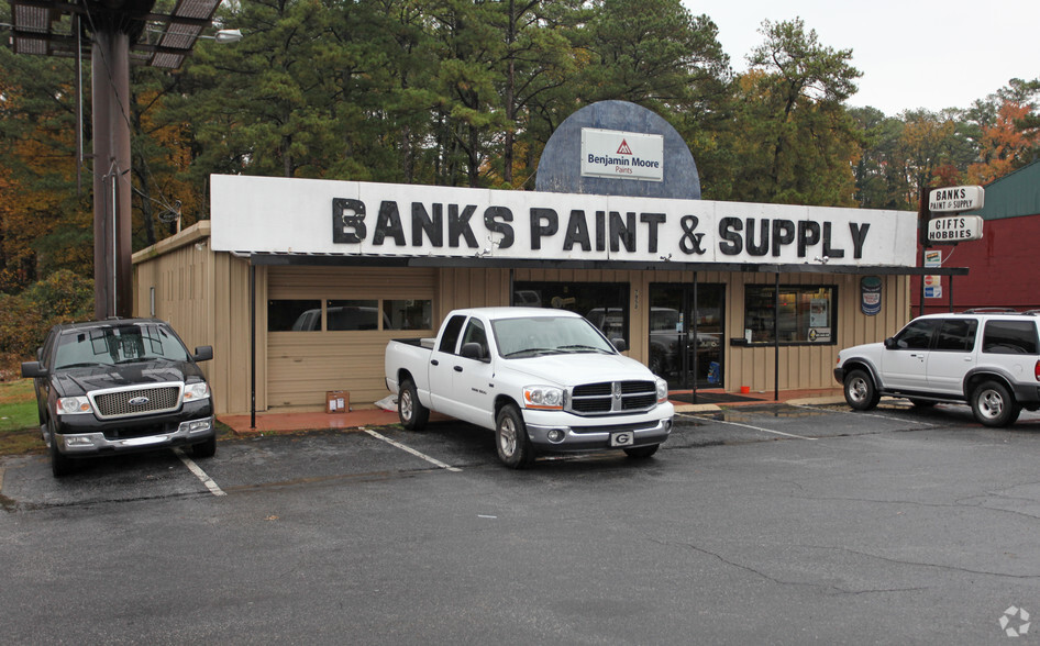 7958 N Main St, Jonesboro, GA for lease - Primary Photo - Image 1 of 2