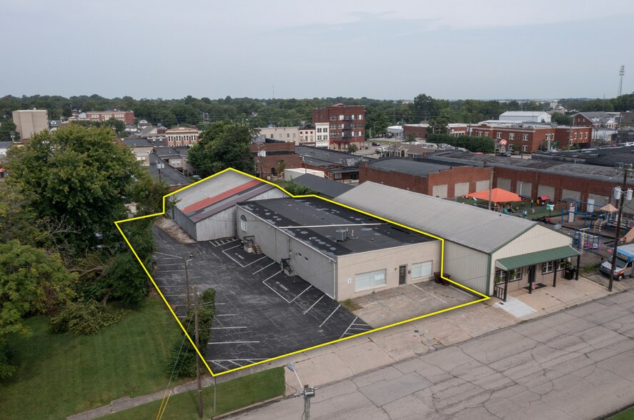 26 N Highland St, Winchester, KY for sale - Building Photo - Image 1 of 22