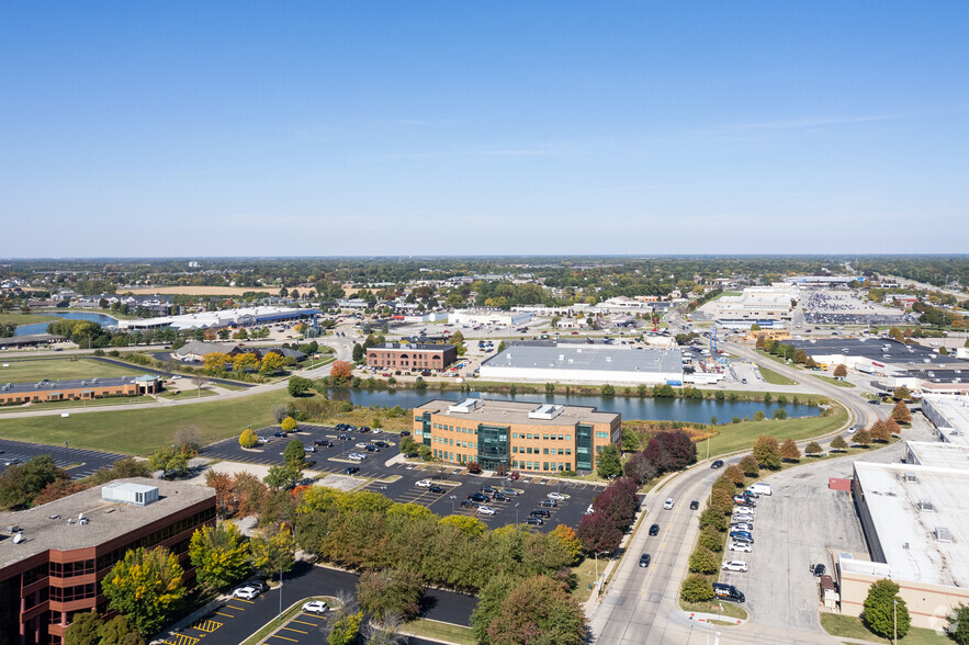 3161 W White Oaks Dr, Springfield, IL for lease - Aerial - Image 3 of 6