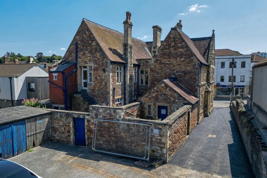 49 High St, Bristol à vendre - Photo du bâtiment - Image 2 de 28