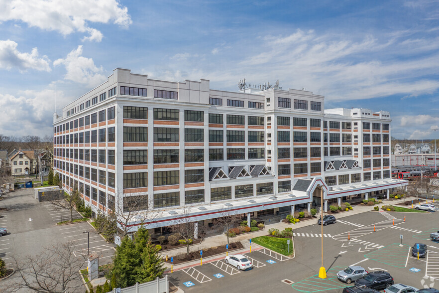 1 Long Wharf Dr, New Haven, CT à vendre - Photo principale - Image 1 de 1