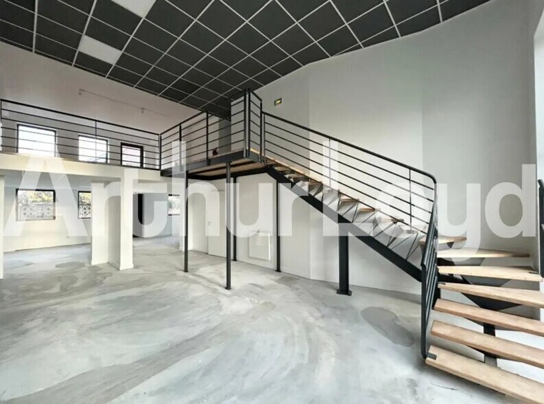 999 Avenue De La République, Marcq-en-Baroeul à louer - Photo intérieure - Image 3 de 6