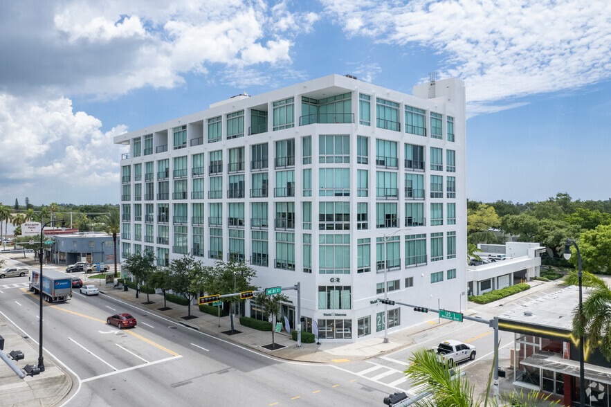 8101 Biscayne Blvd, Miami, FL for sale - Primary Photo - Image 2 of 16