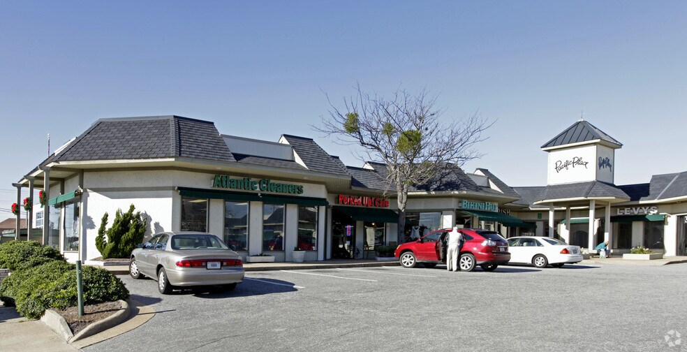 3198 Pacific Ave, Virginia Beach, VA à vendre - Photo du bâtiment - Image 3 de 8