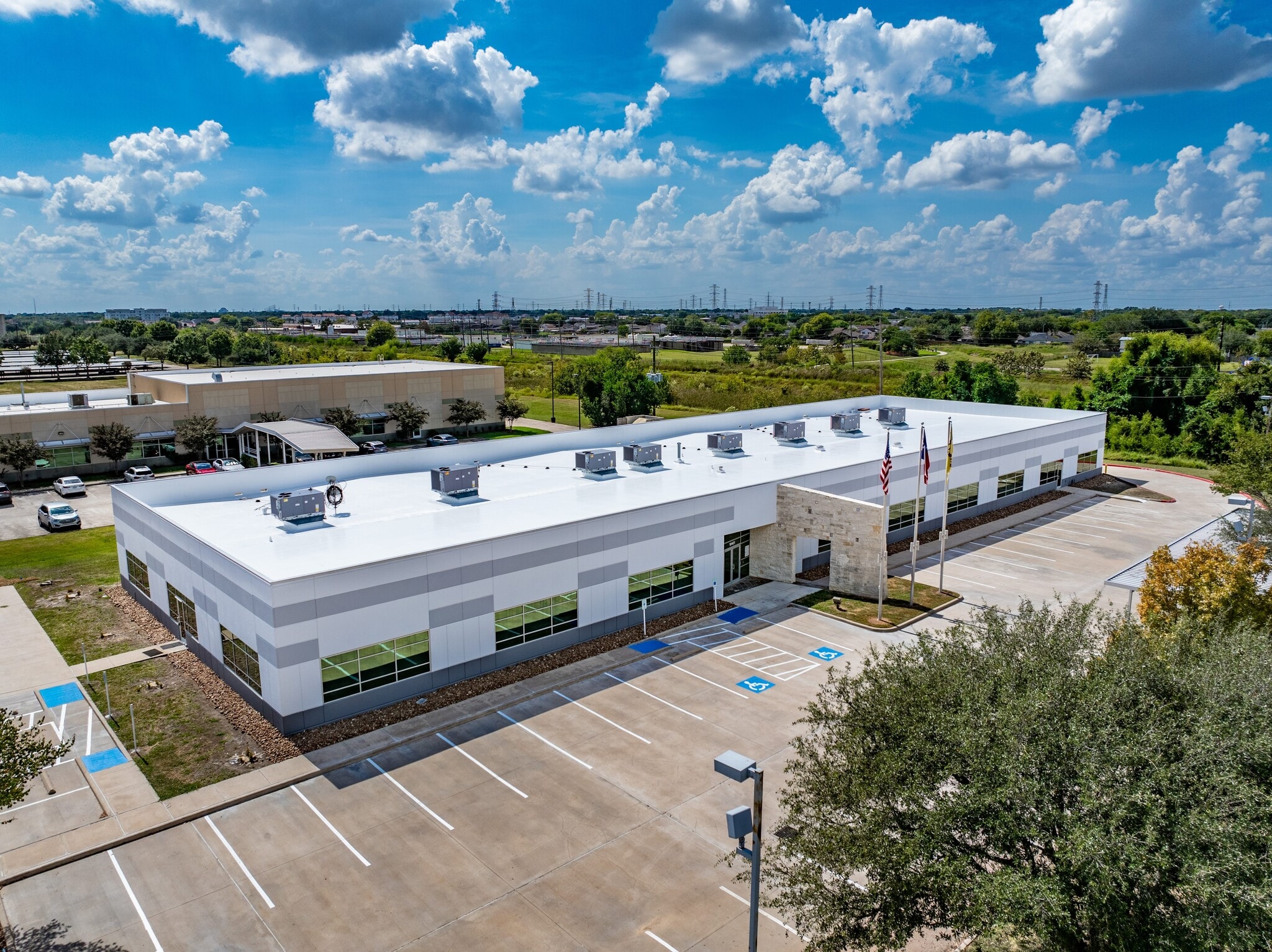 10401 Town Park Dr, Houston, TX for sale Building Photo- Image 1 of 18