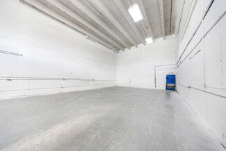 More details for 1373 NW 97th Ave, Miami, FL - Industrial for Lease