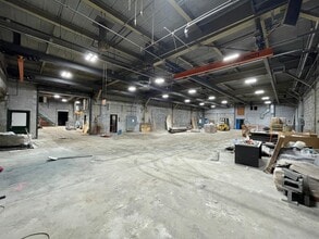 1051 US-9, Woodbridge, NJ for lease Interior Photo- Image 1 of 4